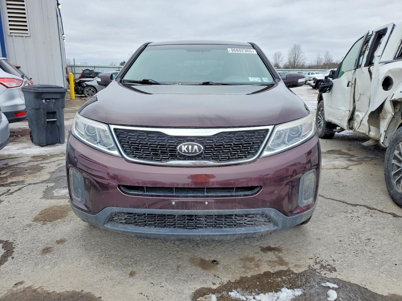 2015 KIA SORENTO LX photo 5