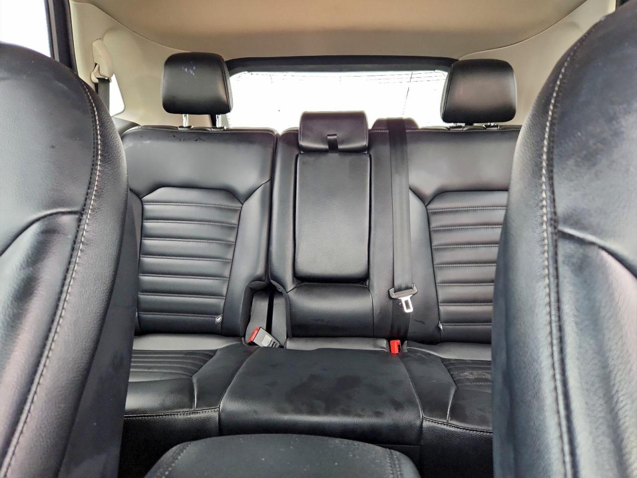 2024 FORD EDGE SEL photo 10