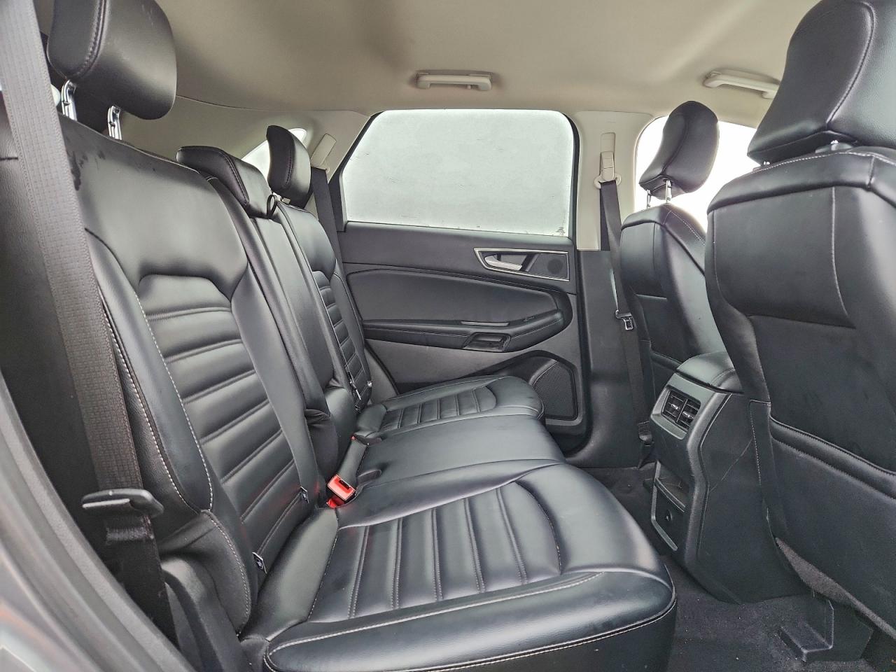 2024 FORD EDGE SEL photo 11