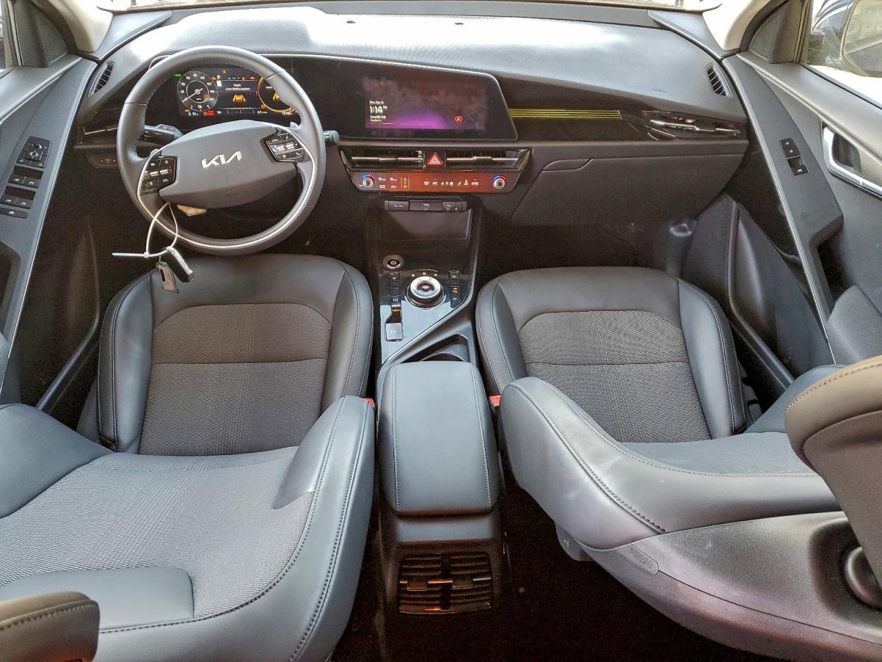 2024 KIA NIRO WIND photo 8