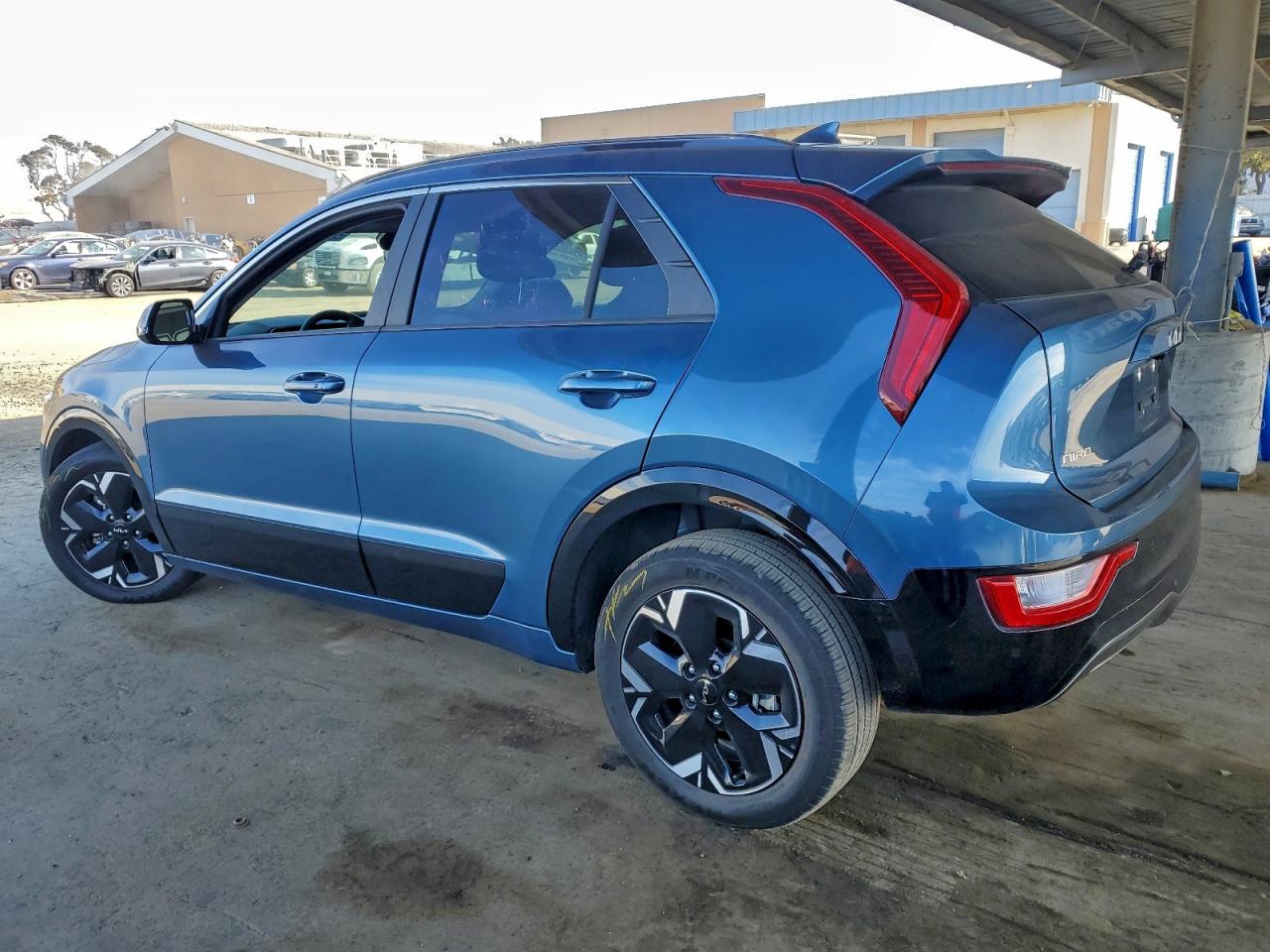 2024 KIA NIRO WIND photo 2