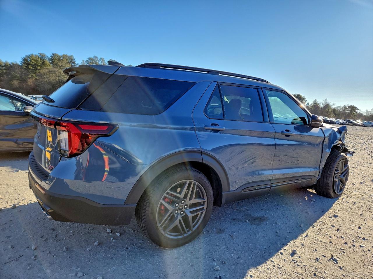 2025 FORD EXPLORER ST photo 3