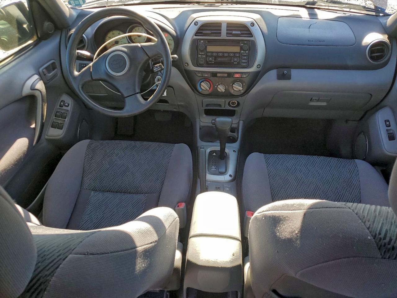 2002 TOYOTA RAV4 photo 8