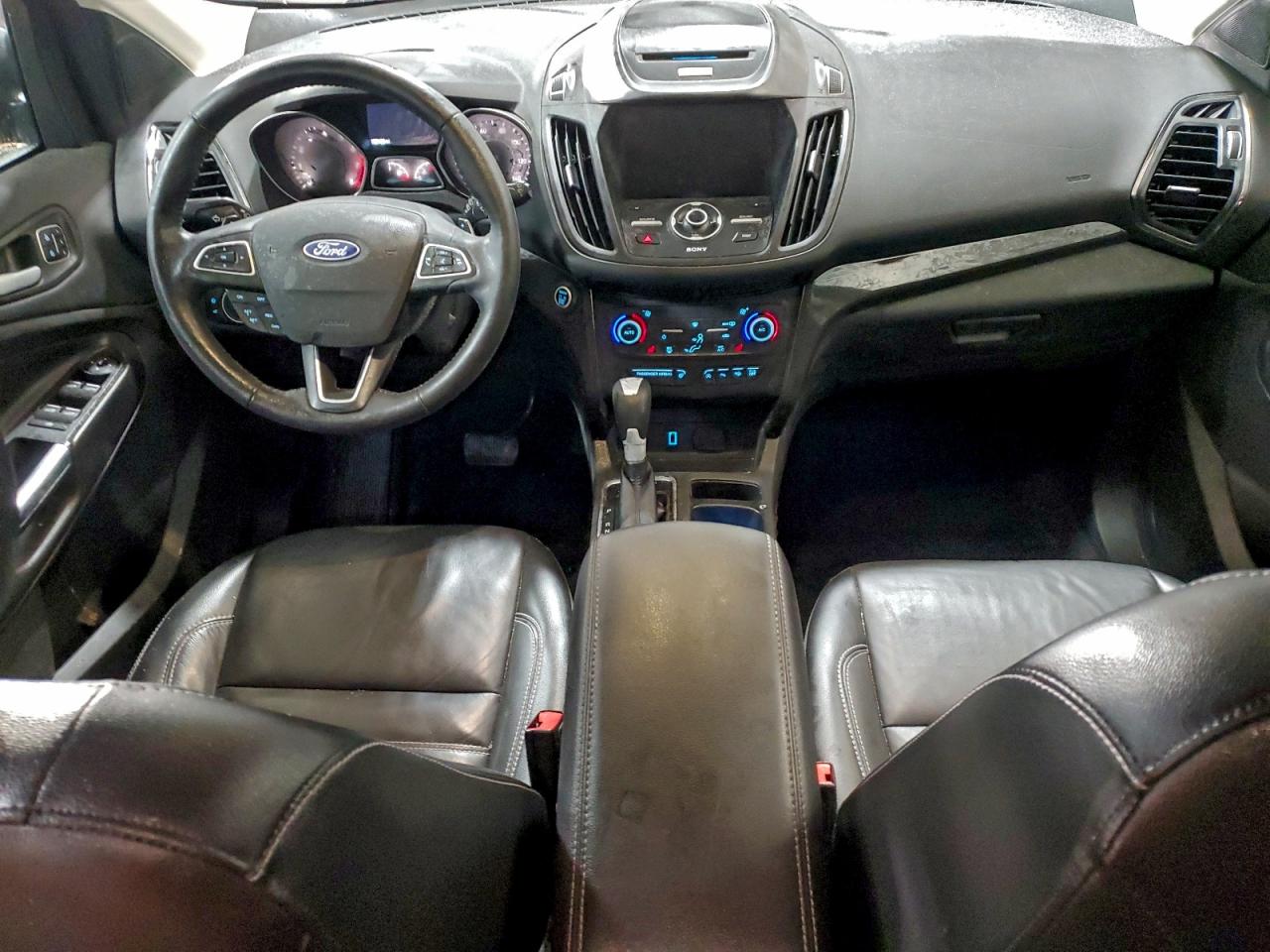 2018 FORD ESCAPE TITANIUM photo 8