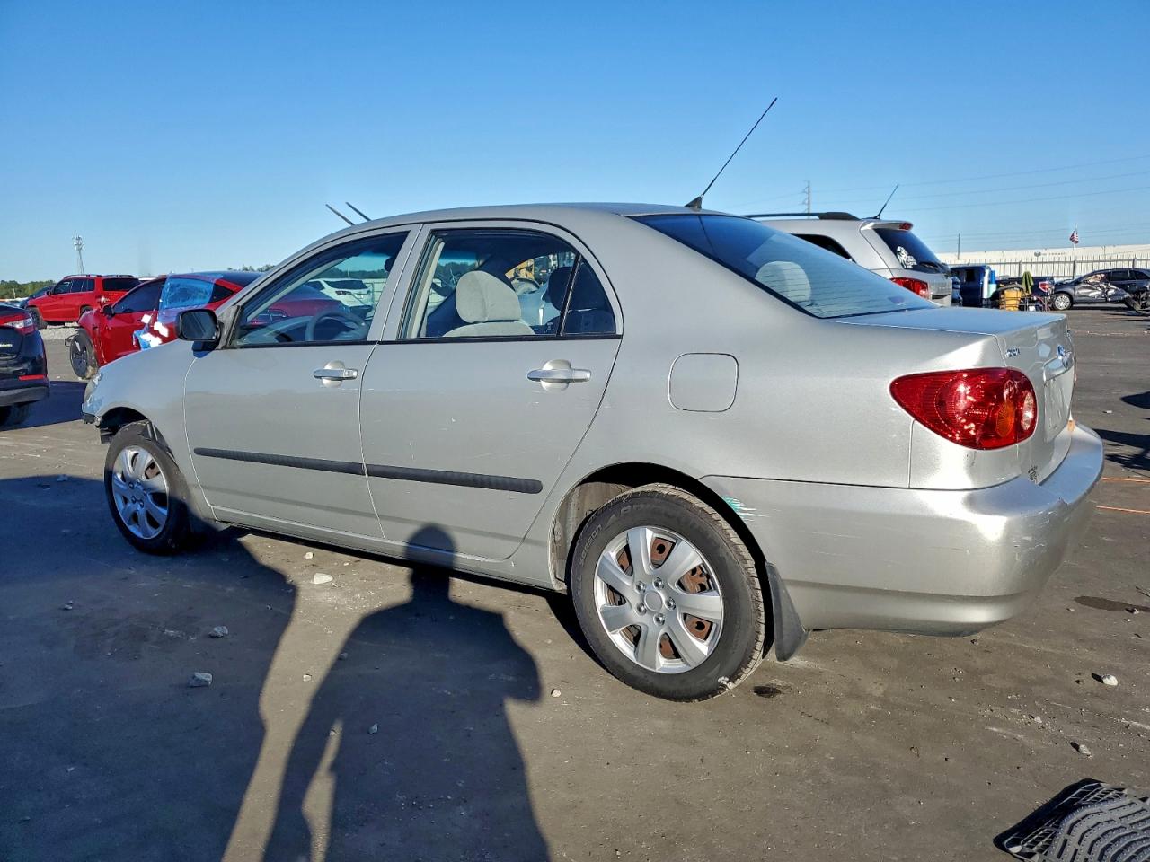 2004 TOYOTA COROLLA CE photo 2