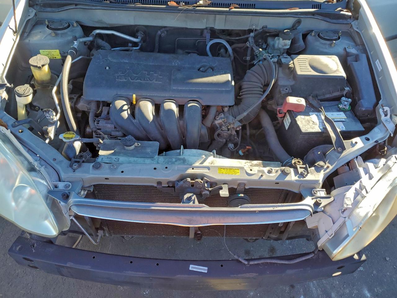 2004 TOYOTA COROLLA CE photo 11