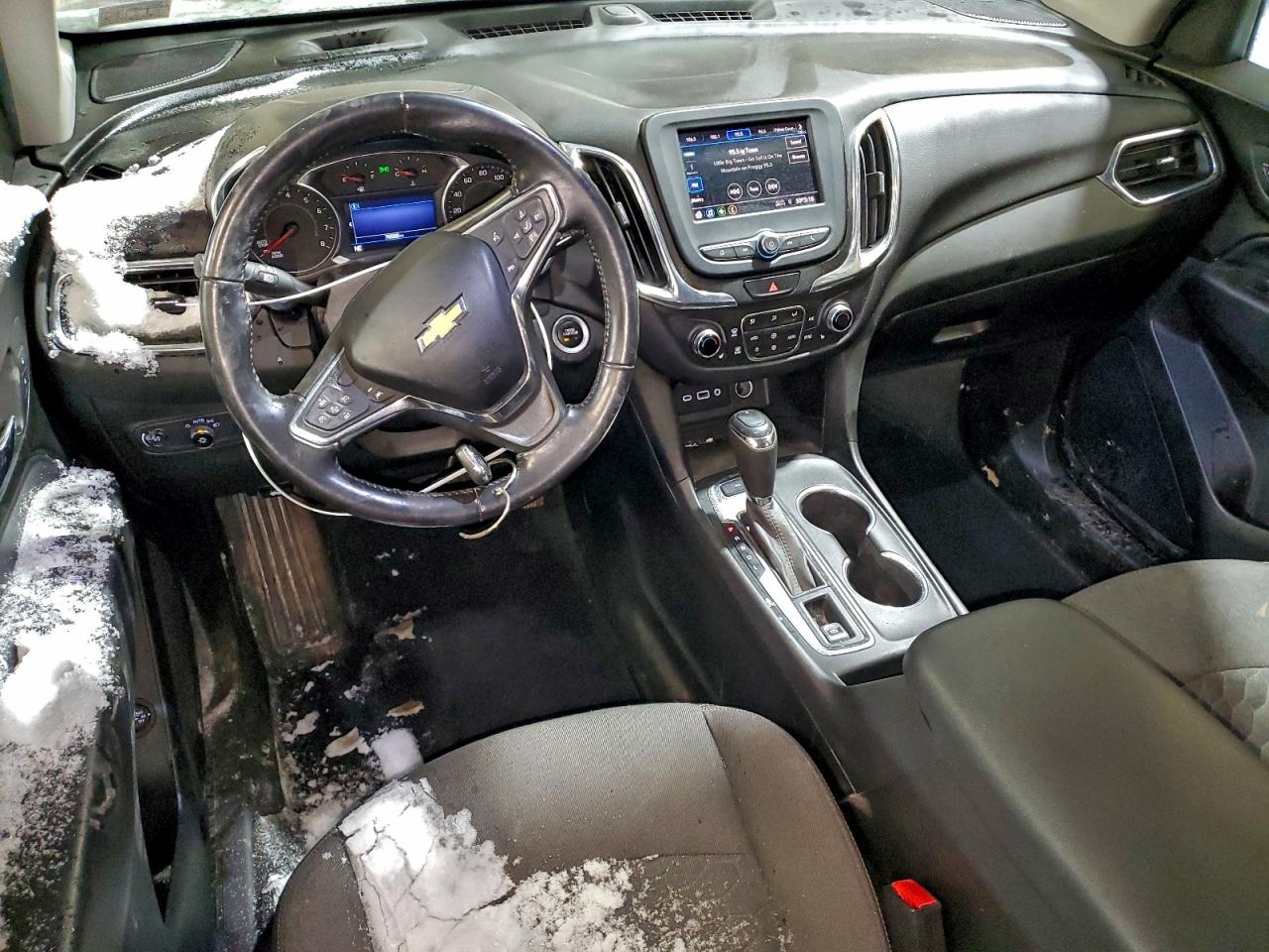 2021 CHEVROLET EQUINOX LT photo 8