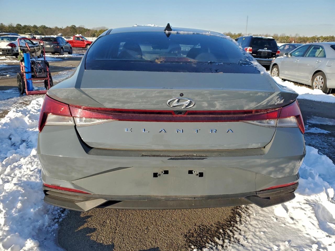 2021 HYUNDAI ELANTRA SEL photo 6