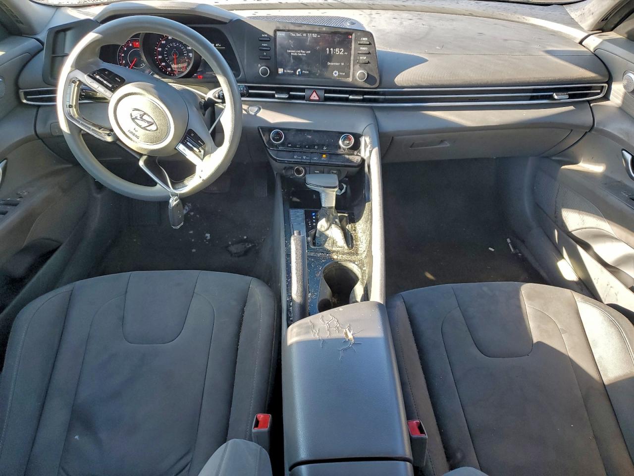 2021 HYUNDAI ELANTRA SEL photo 8