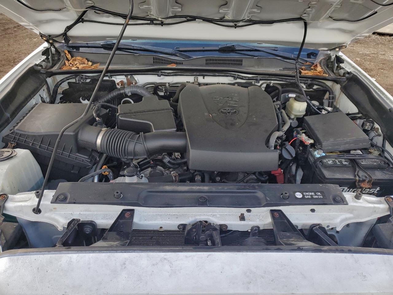 2017 TOYOTA TACOMA DOUBLE CAB photo 11