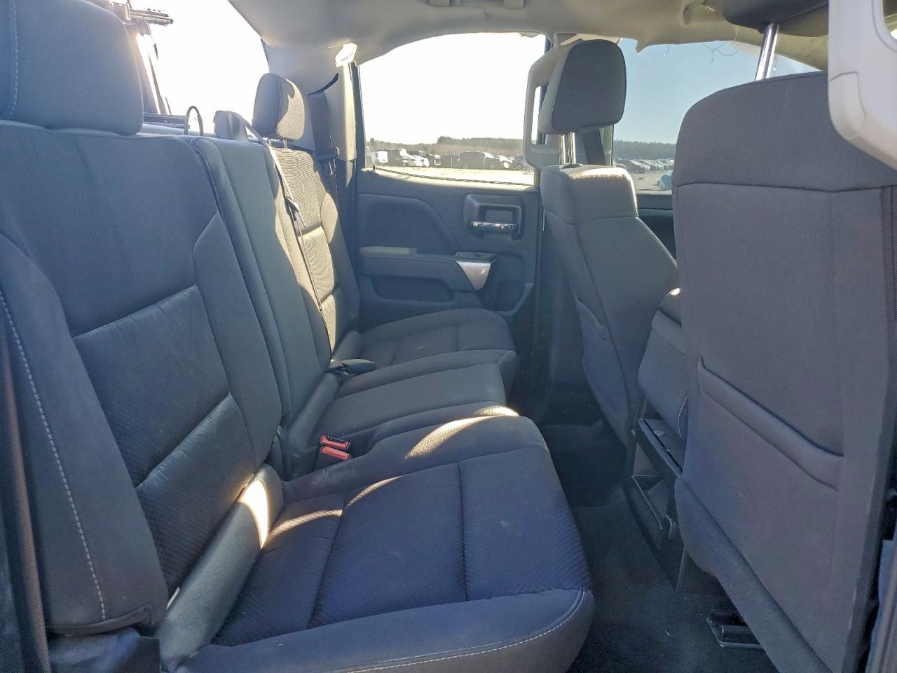 2017 CHEVROLET SILVERADO K1500 LT photo 10