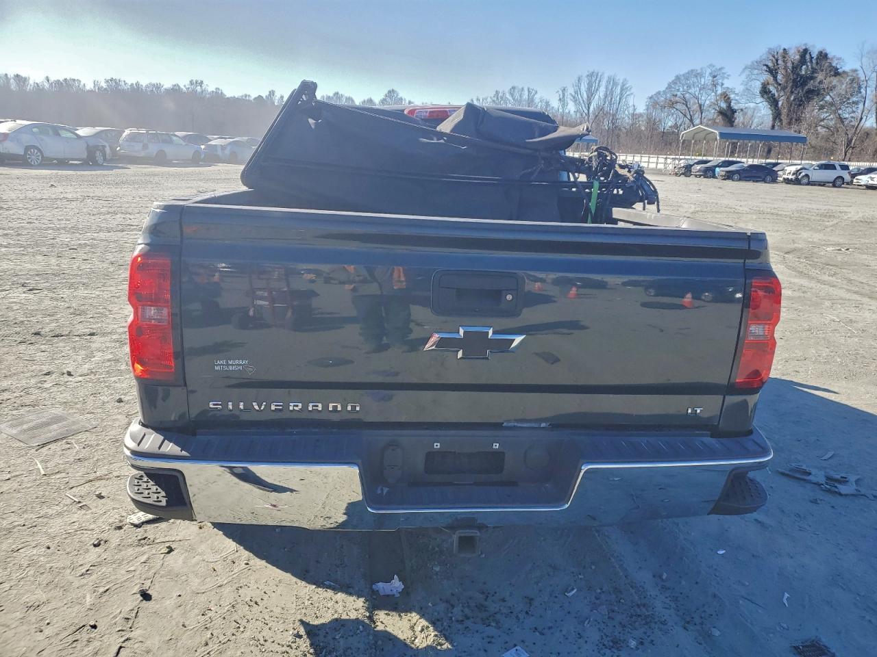 2017 CHEVROLET SILVERADO K1500 LT photo 6