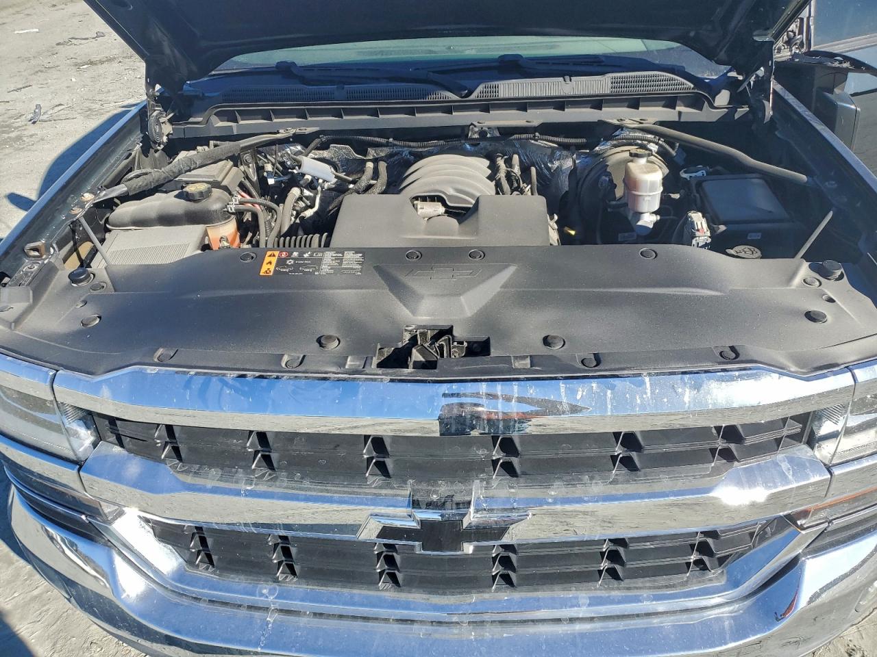 2017 CHEVROLET SILVERADO K1500 LT photo 11