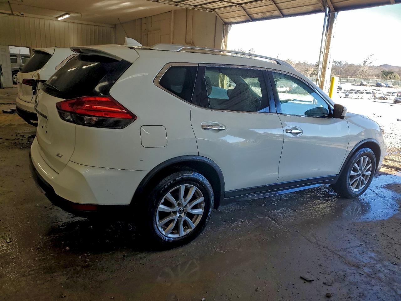 2017 NISSAN ROGUE S photo 3