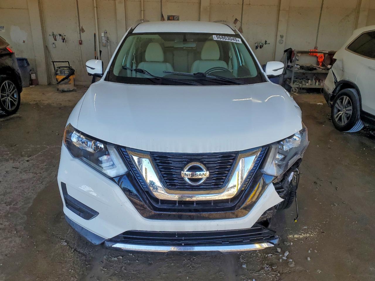 2017 NISSAN ROGUE S photo 5