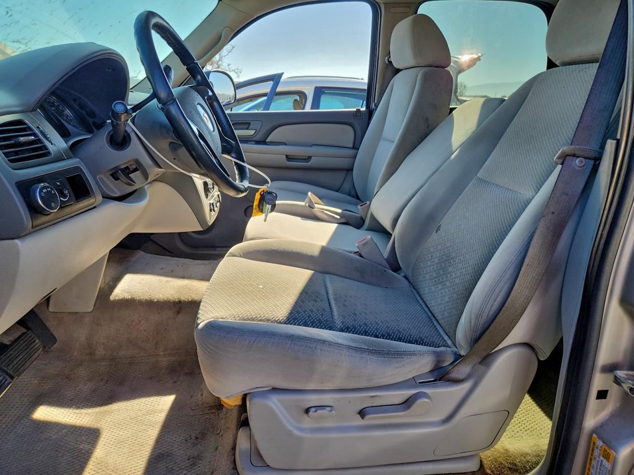 2007 CHEVROLET TAHOE C1500 photo 7