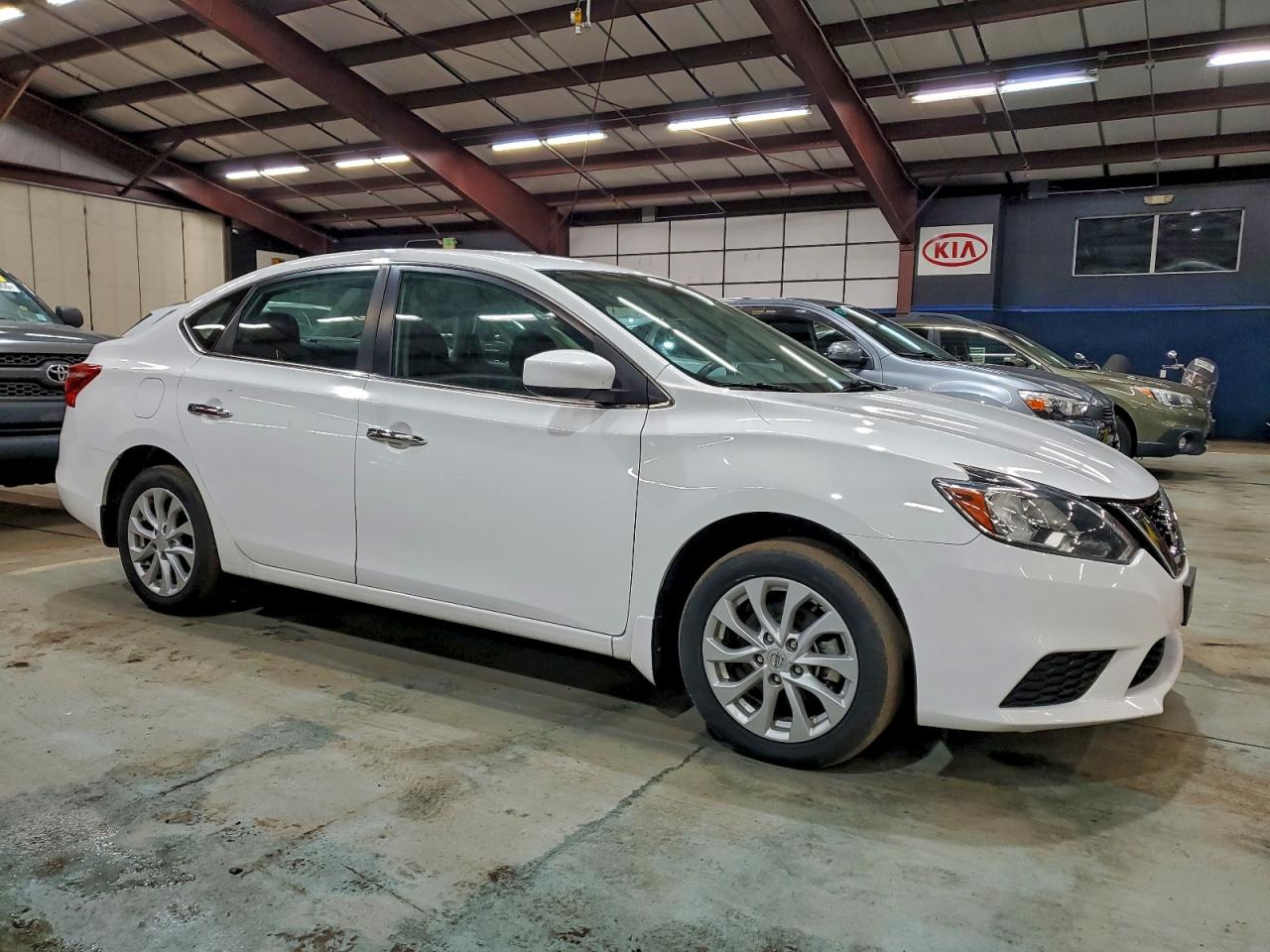 2019 NISSAN SENTRA S photo 4