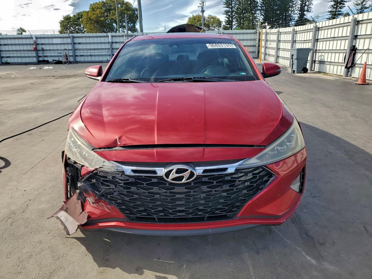 2019 HYUNDAI ELANTRA SPORT photo 5