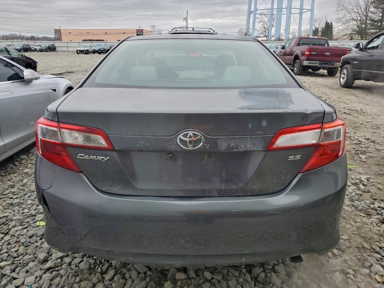 2012 TOYOTA CAMRY BASE photo 6