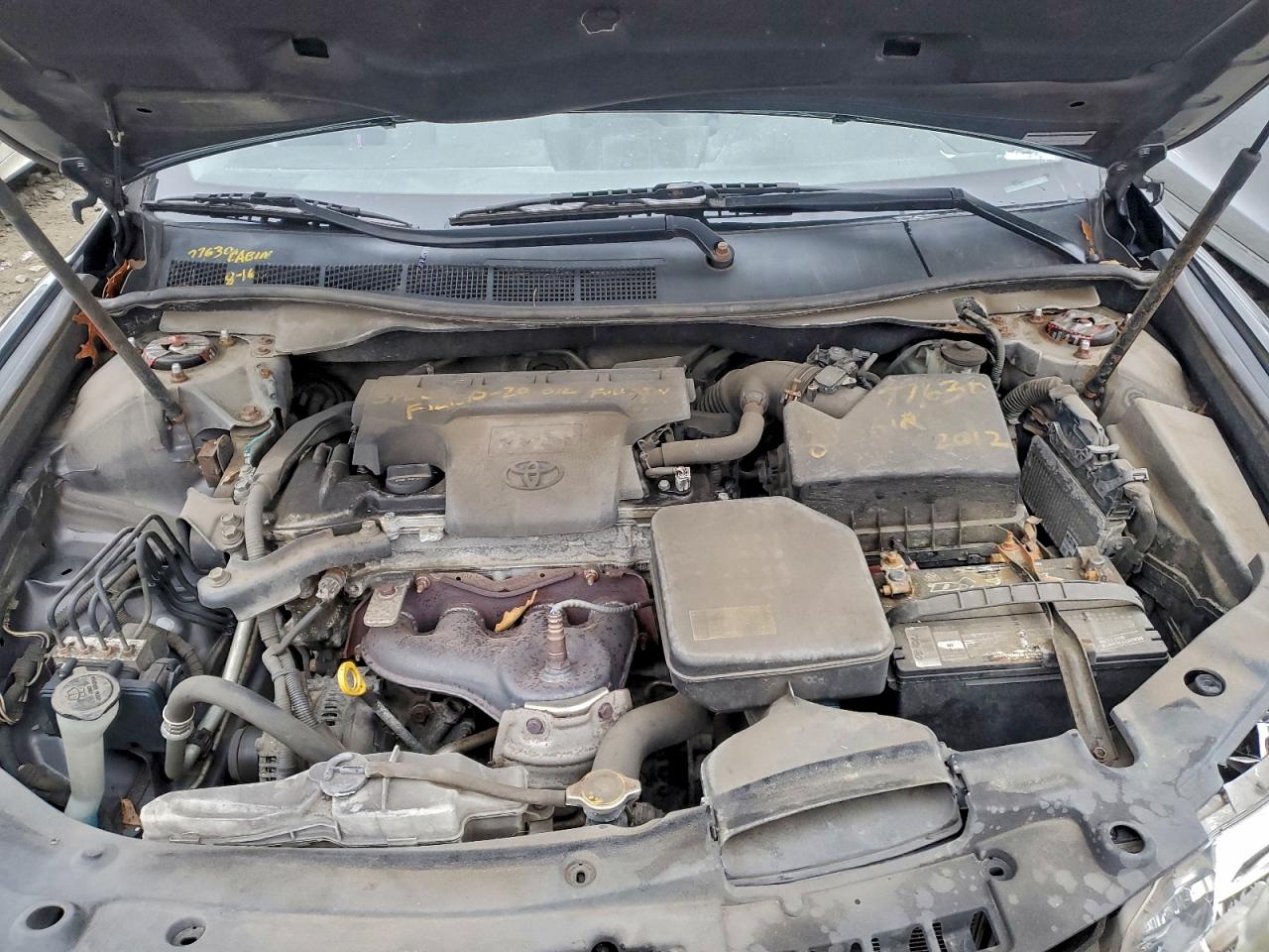 2012 TOYOTA CAMRY BASE photo 11