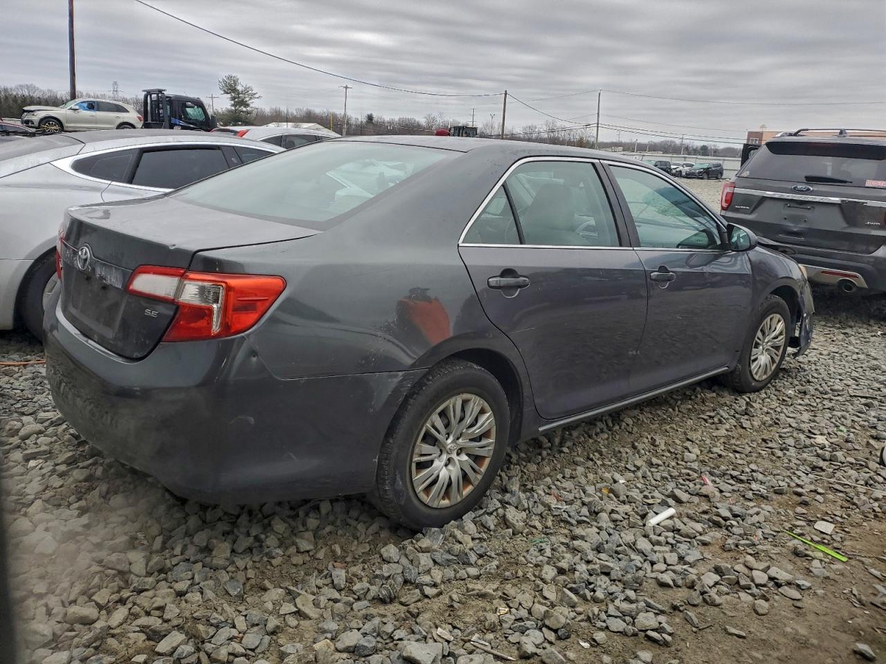 2012 TOYOTA CAMRY BASE photo 3