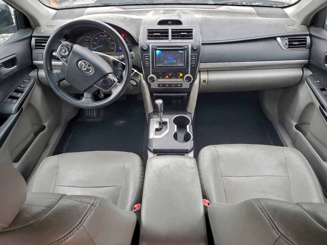 2012 TOYOTA CAMRY BASE photo 8
