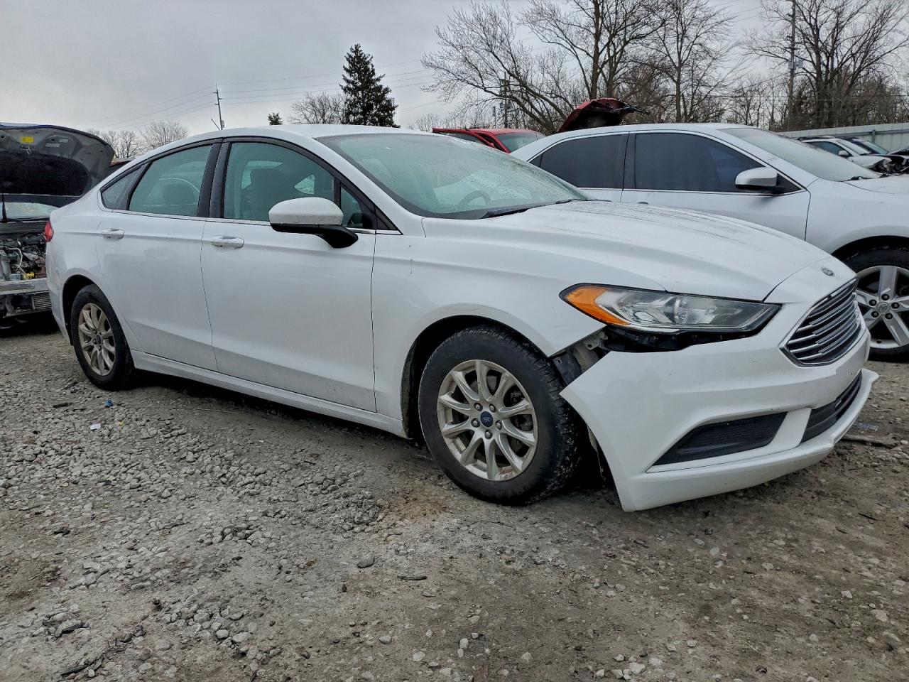 2018 FORD FUSION S photo 4