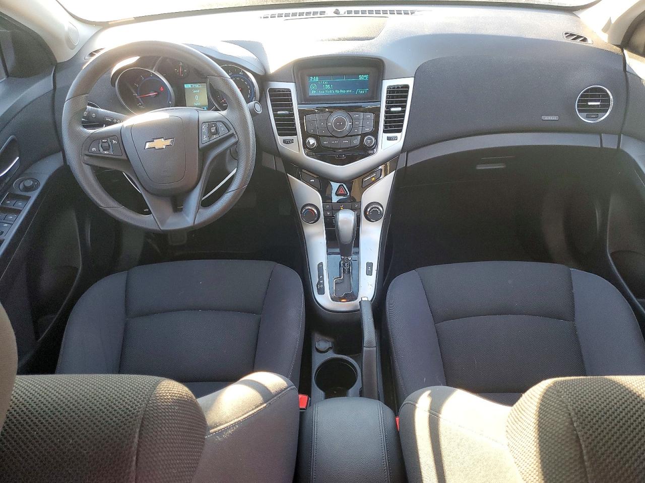 2016 CHEVROLET CRUZE LIMITED LT photo 8