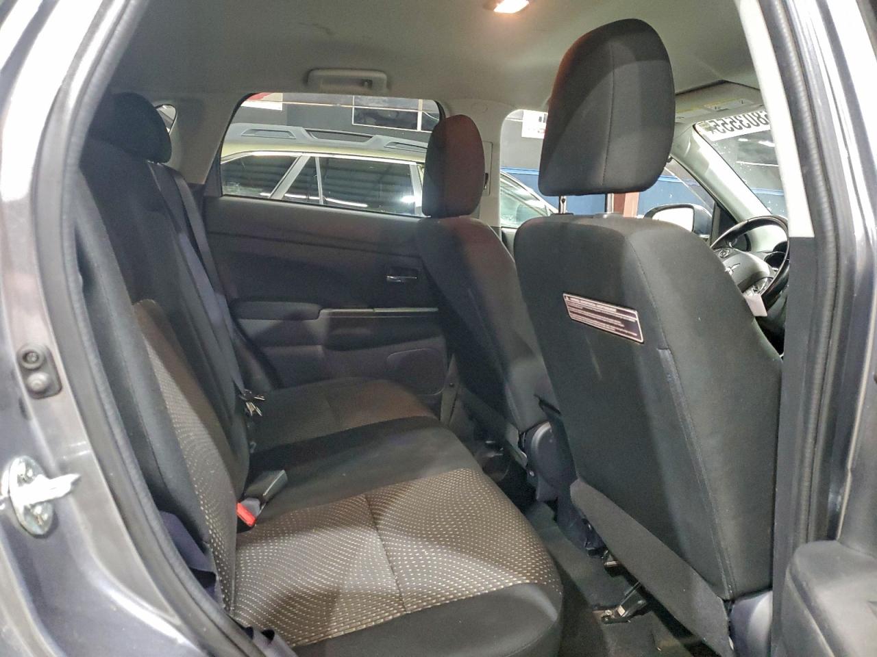 2016 MITSUBISHI OUTLANDER SPORT ES photo 11