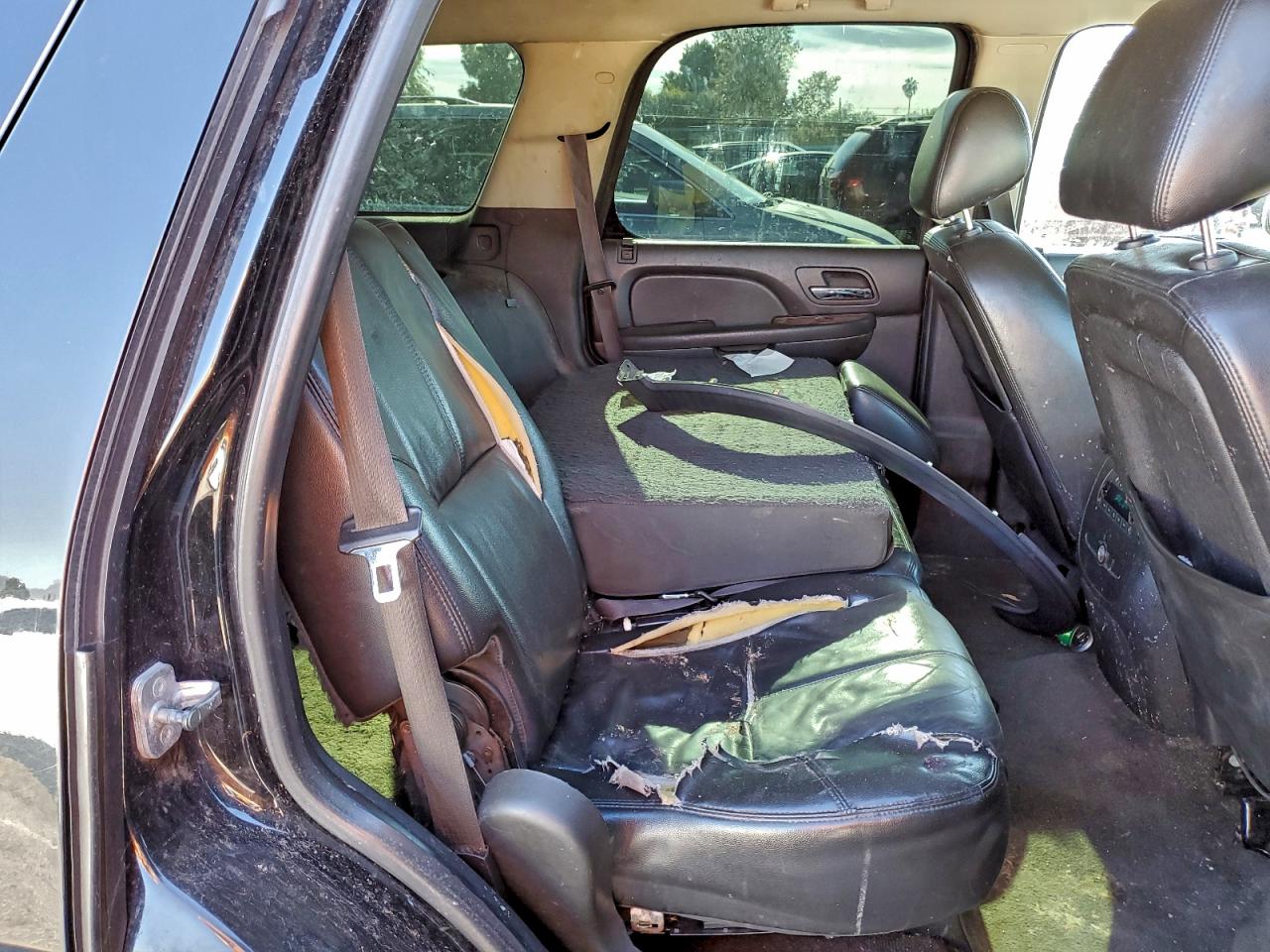 2013 CHEVROLET TAHOE C1500 LT photo 11