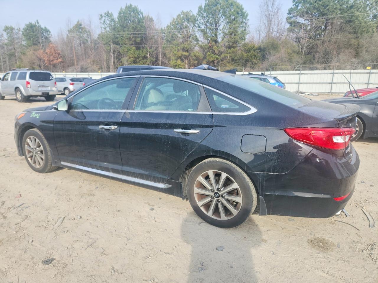 2017 HYUNDAI SONATA SPORT photo 2
