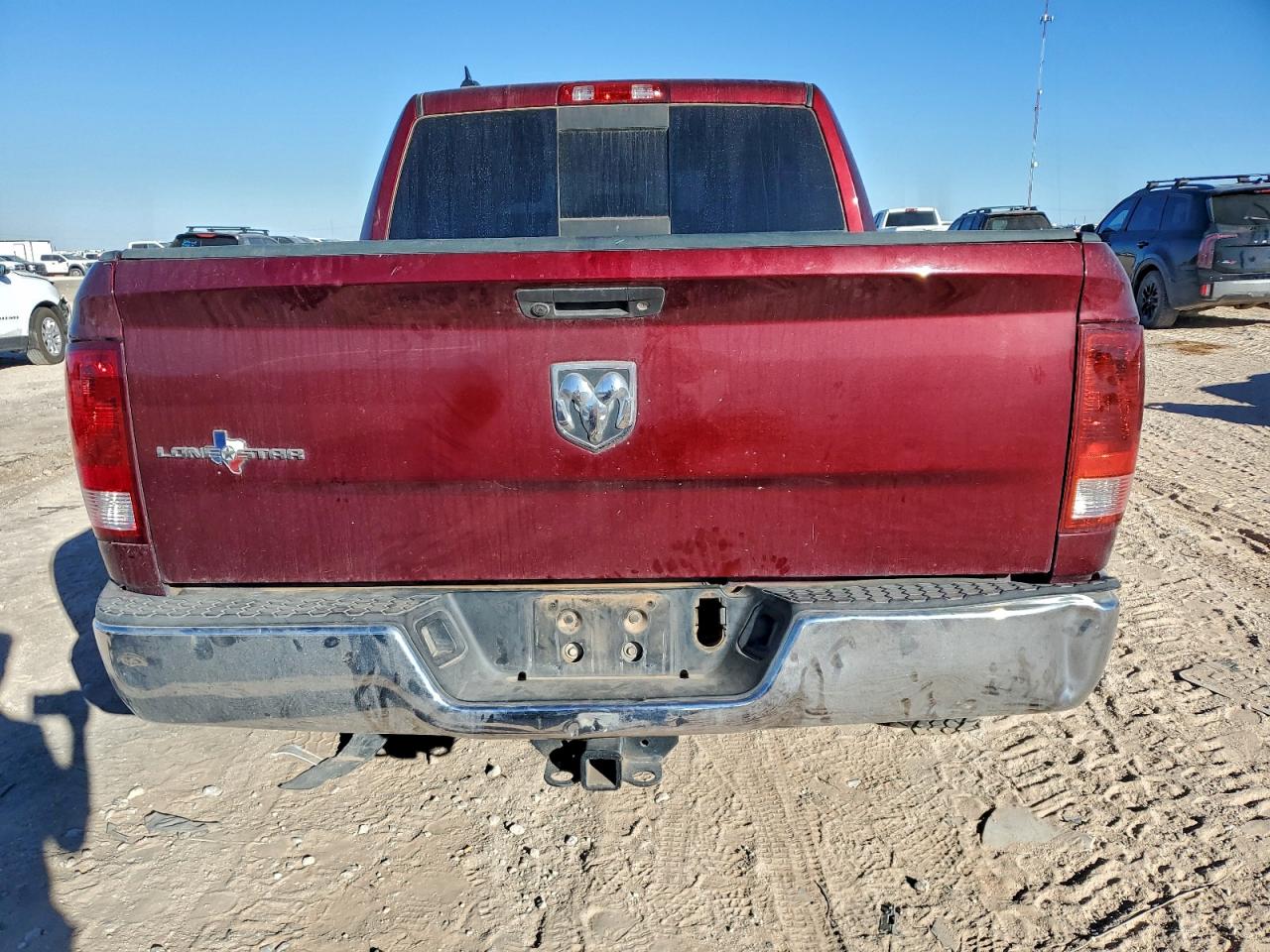 2017 RAM 1500 SLT photo 6