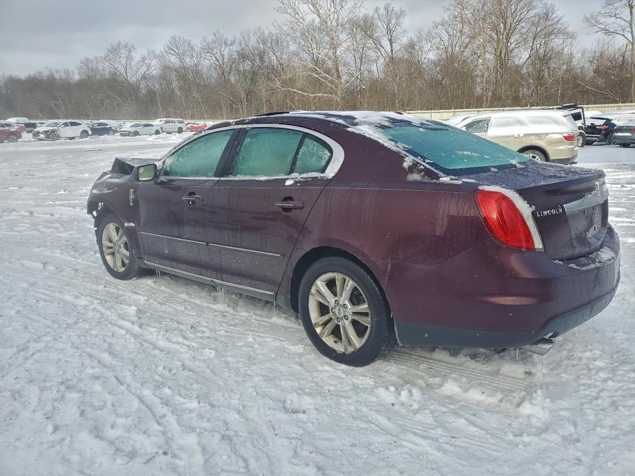 2011 LINCOLN MKS photo 2