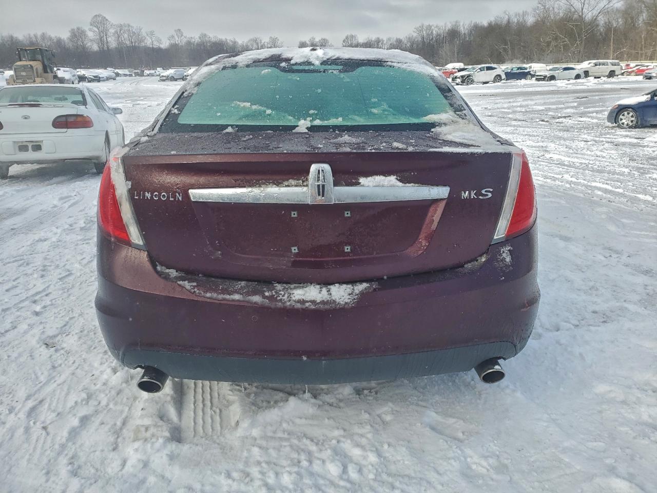 2011 LINCOLN MKS photo 6