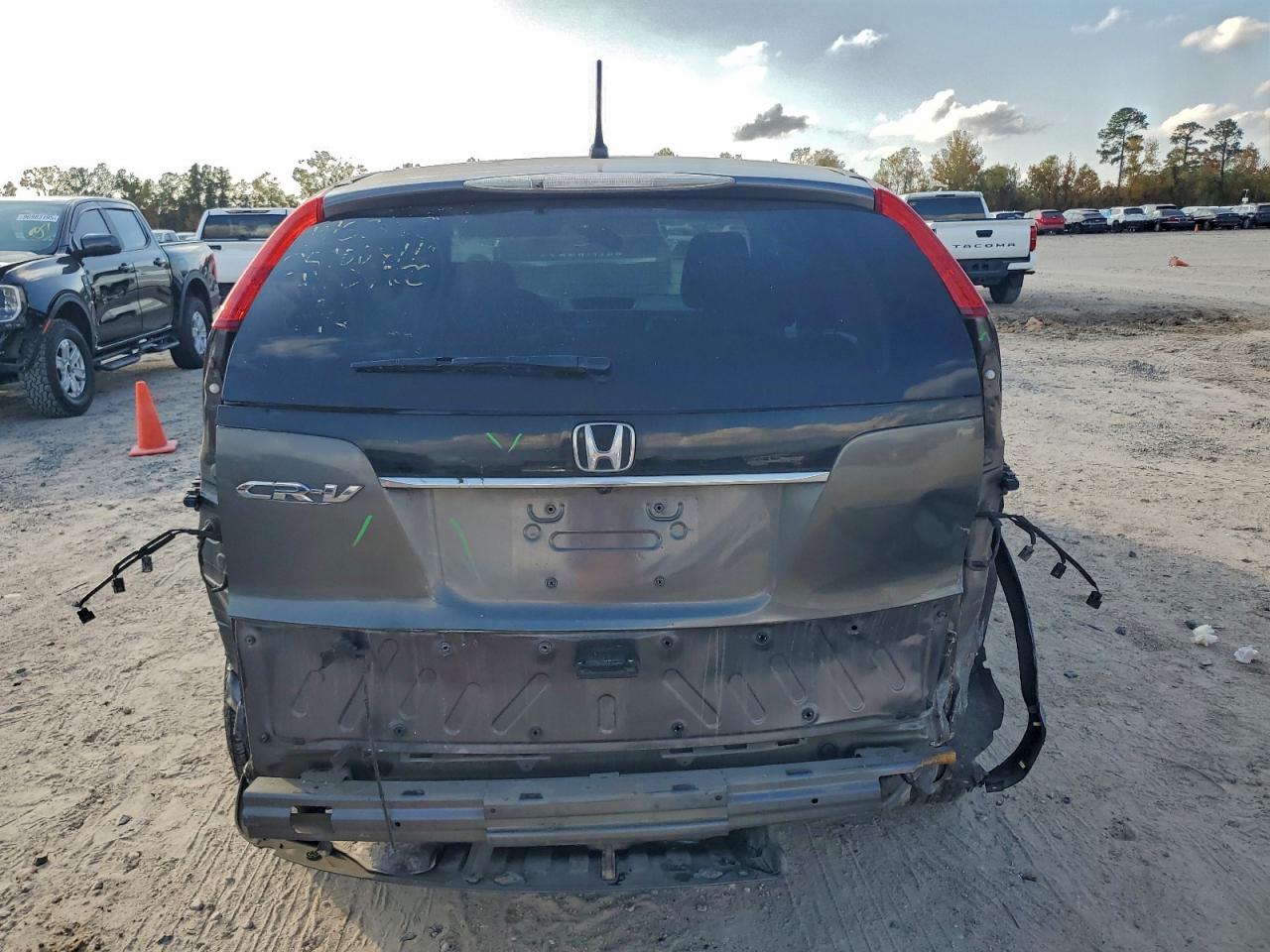 2013 HONDA CR-V LX photo 6