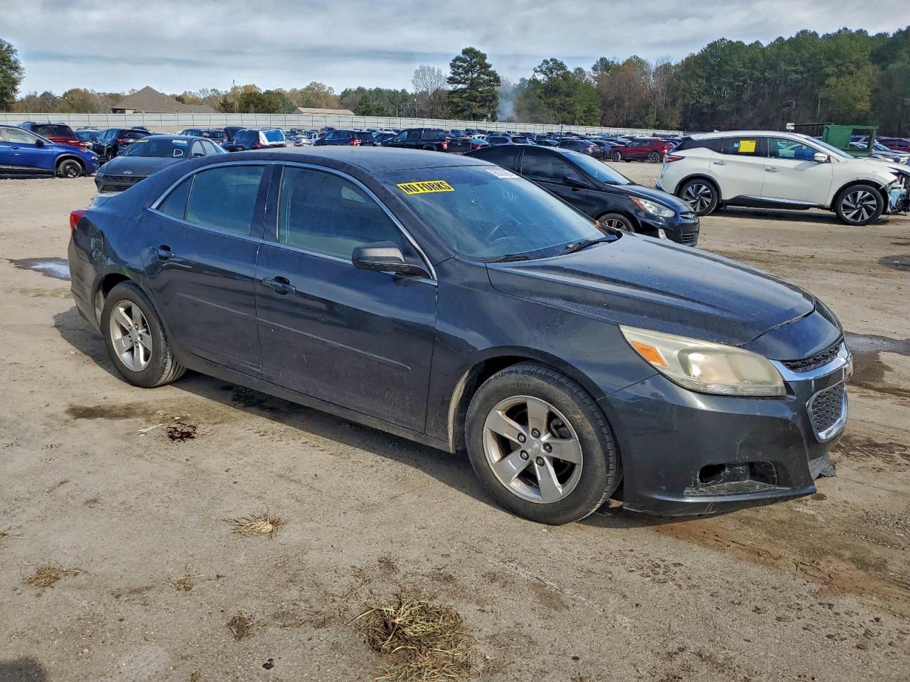 2014 CHEVROLET MALIBU LS photo 4