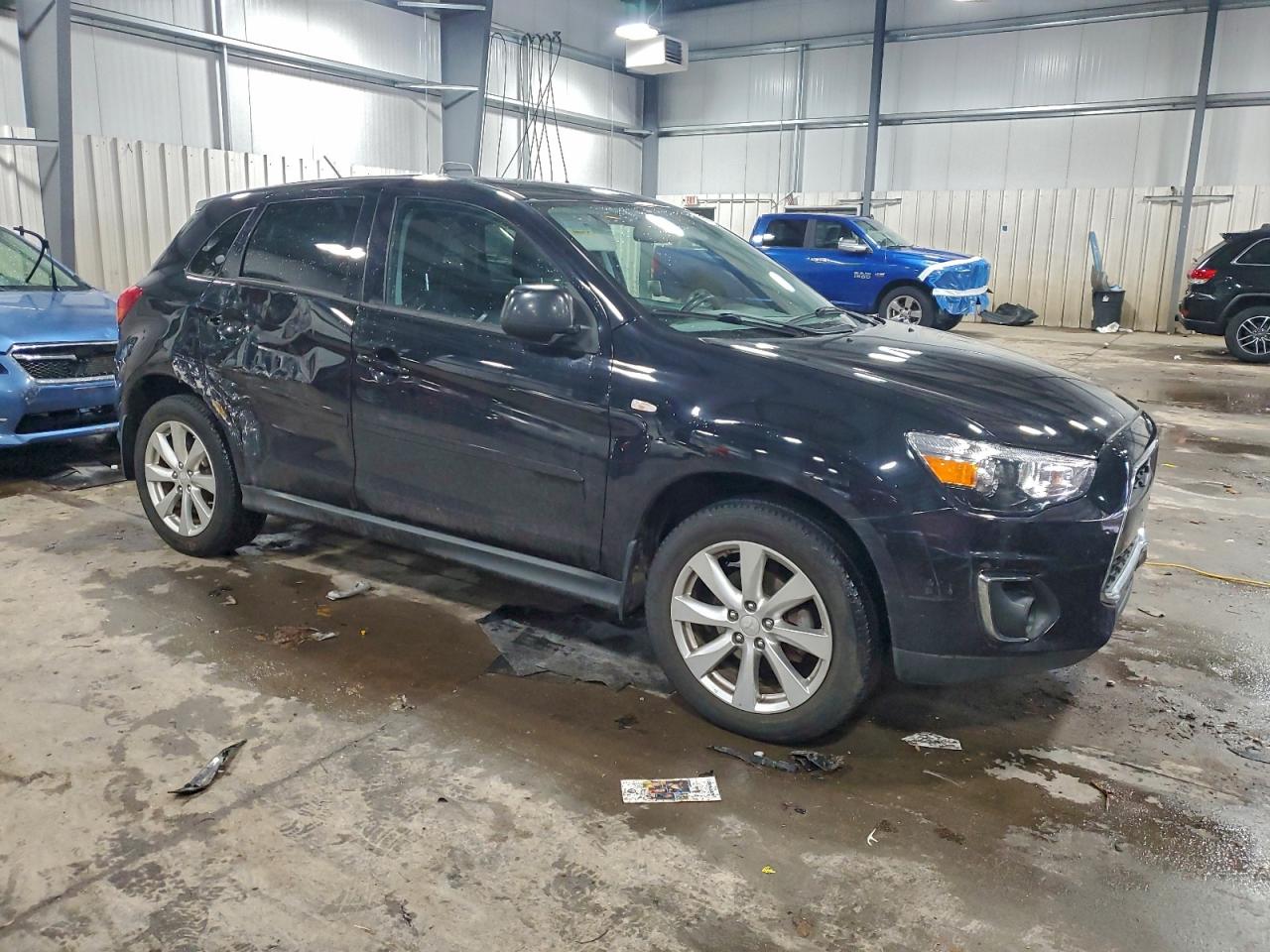 2015 MITSUBISHI OUTLANDER SPORT ES photo 4