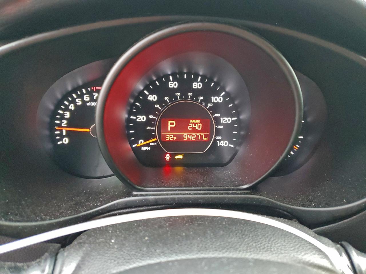 2016 KIA SOUL + photo 9