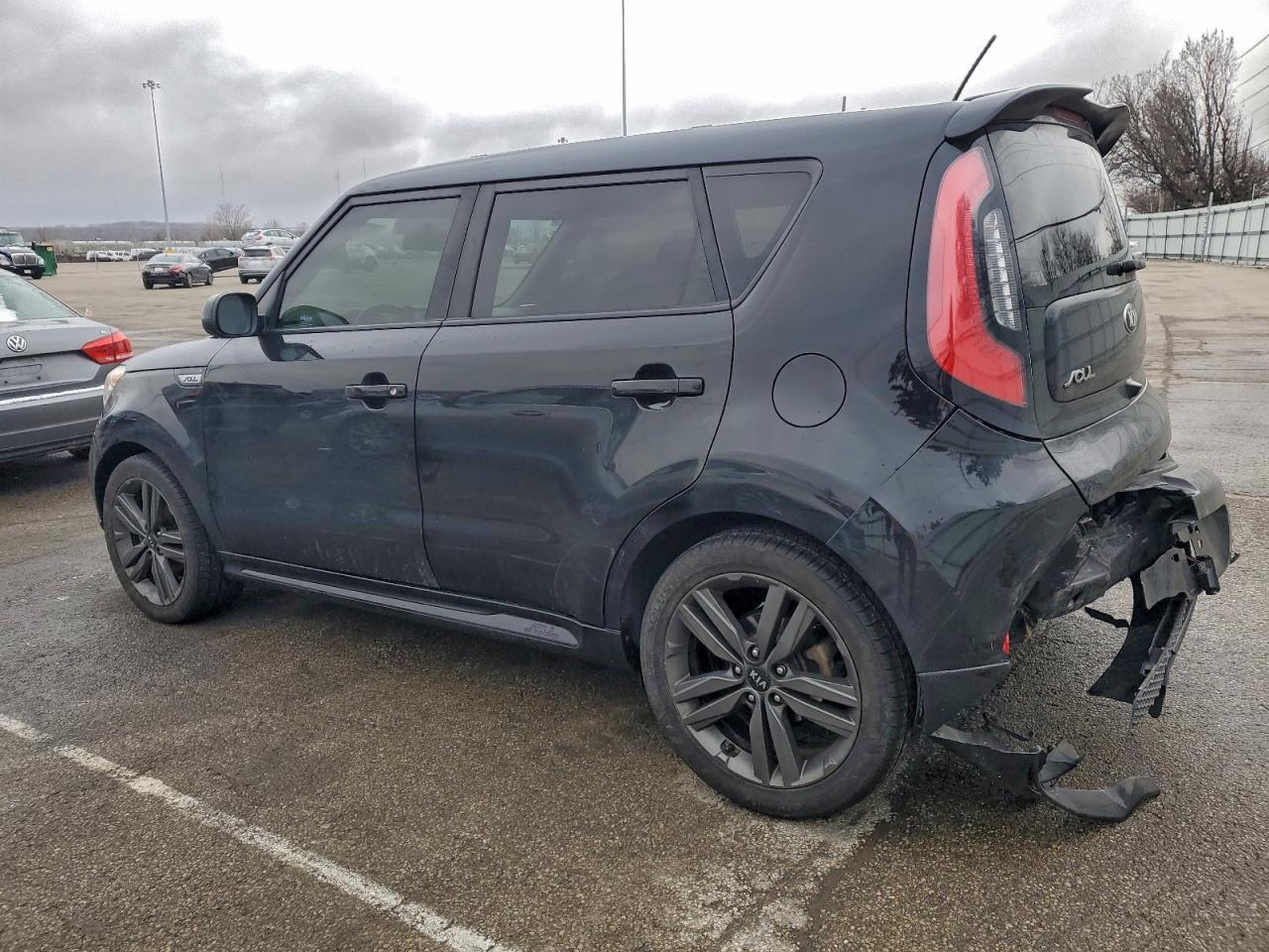2016 KIA SOUL + photo 2
