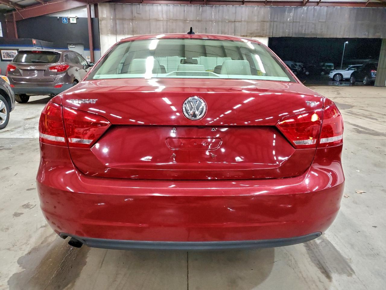 2015 VOLKSWAGEN PASSAT S photo 6