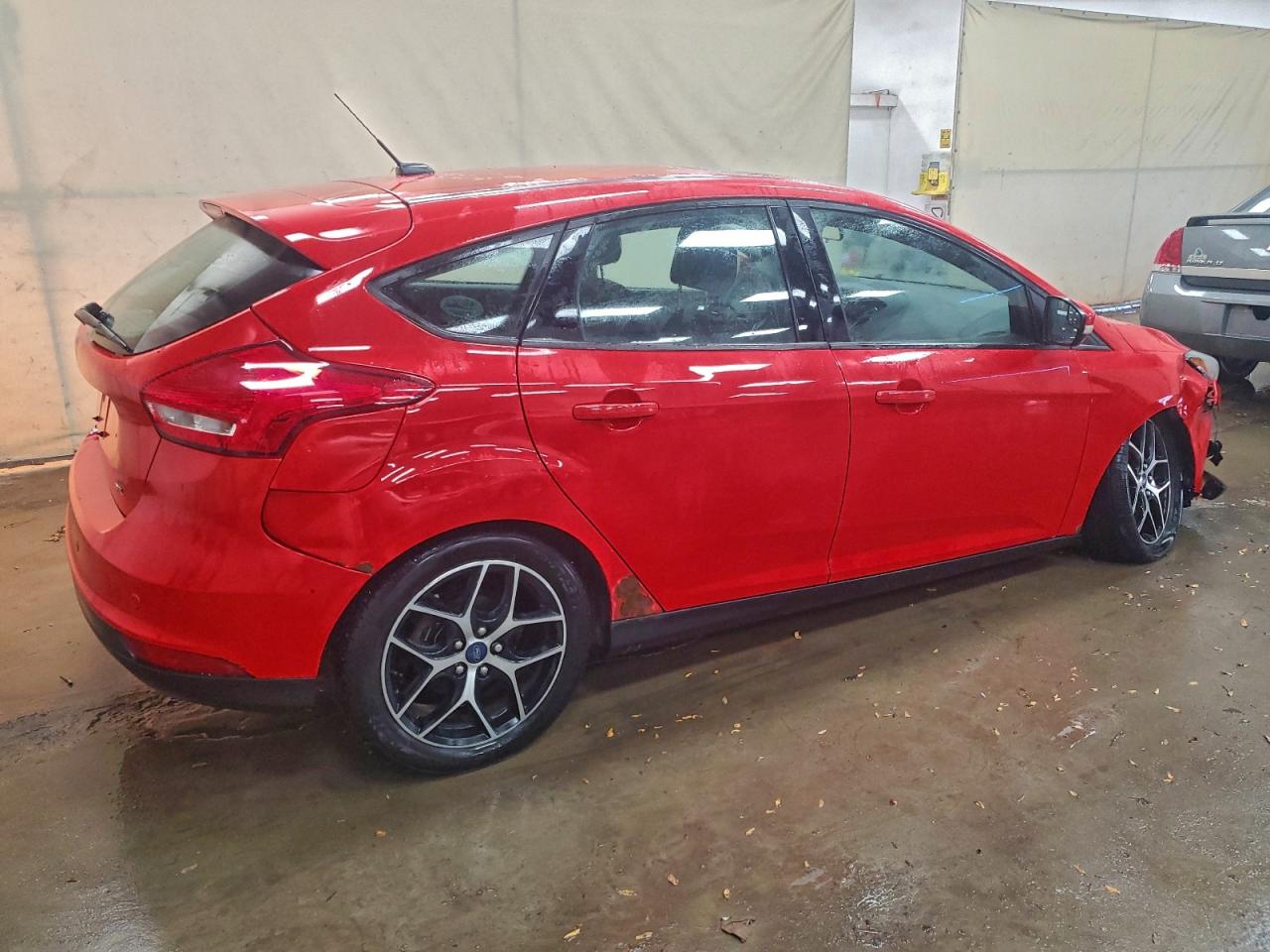 2017 FORD FOCUS SEL photo 5