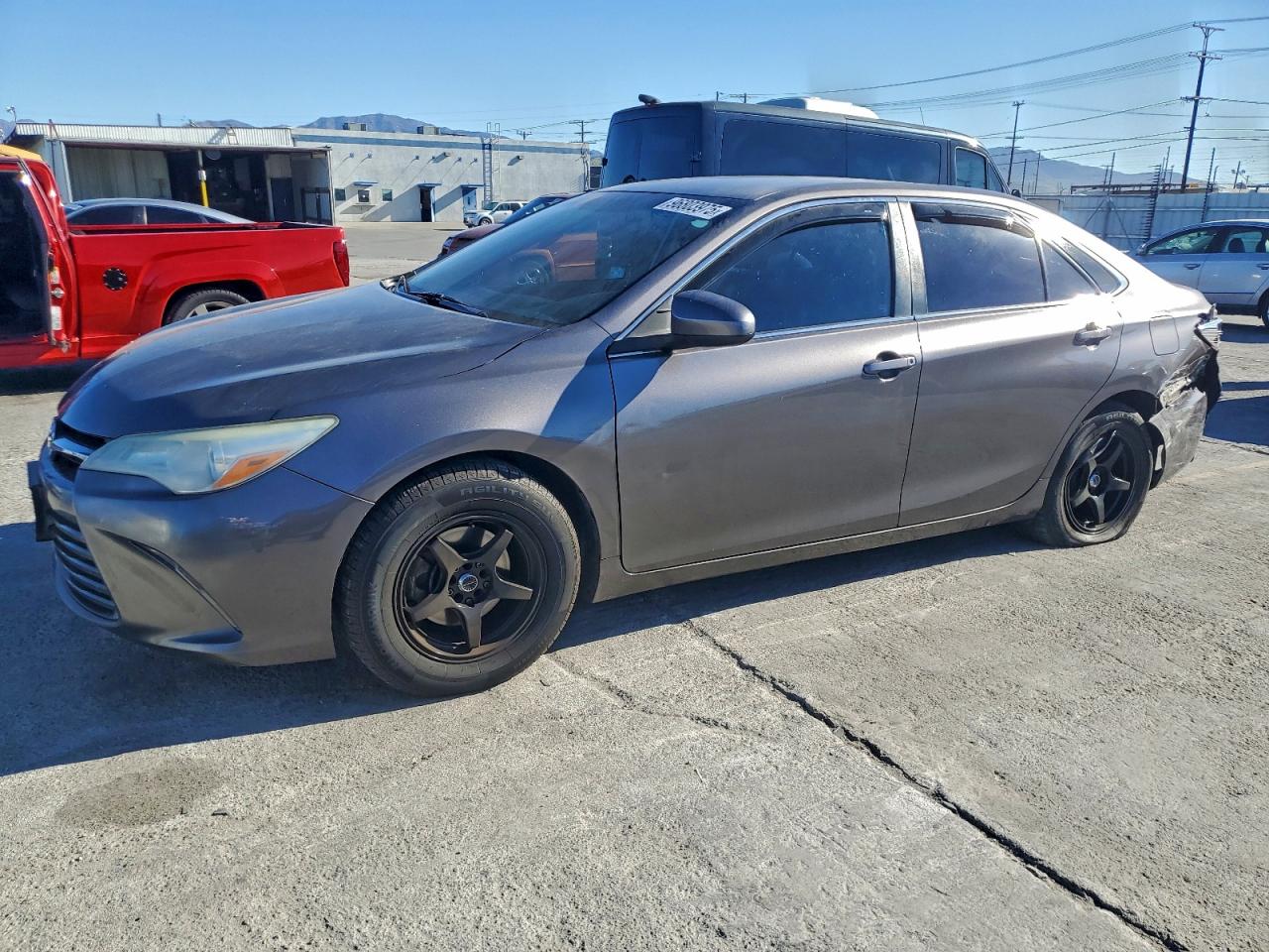 2016 TOYOTA CAMRY