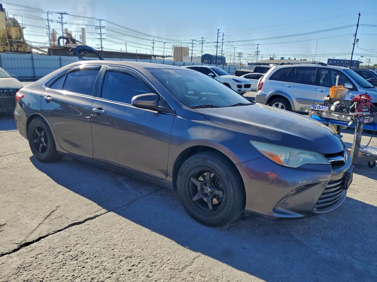 2016 TOYOTA CAMRY LE photo 7