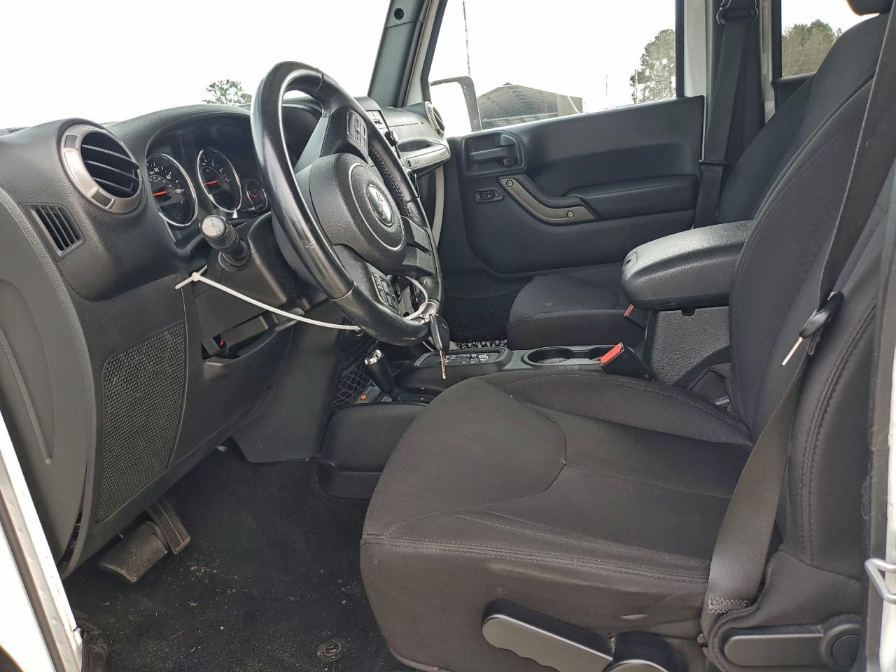 2015 JEEP WRANGLER UNLIMITED SPORT photo 7