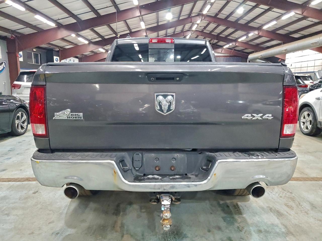 2014 RAM 1500 SLT photo 6