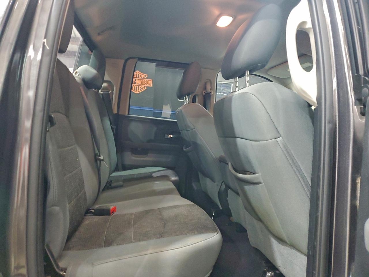 2014 RAM 1500 SLT photo 10