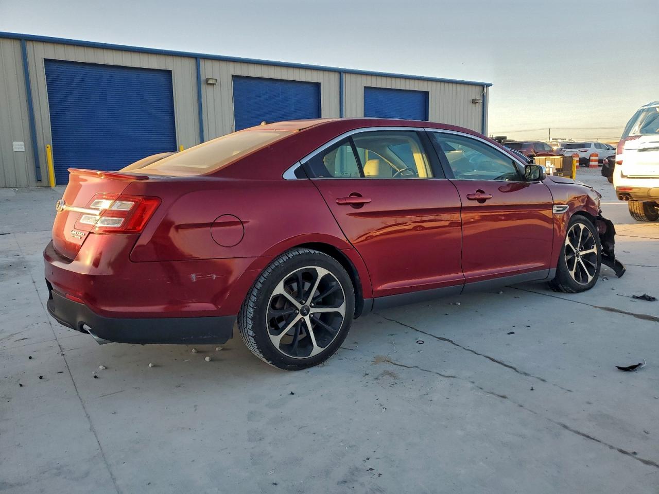 2016 FORD TAURUS LIMITED photo 3