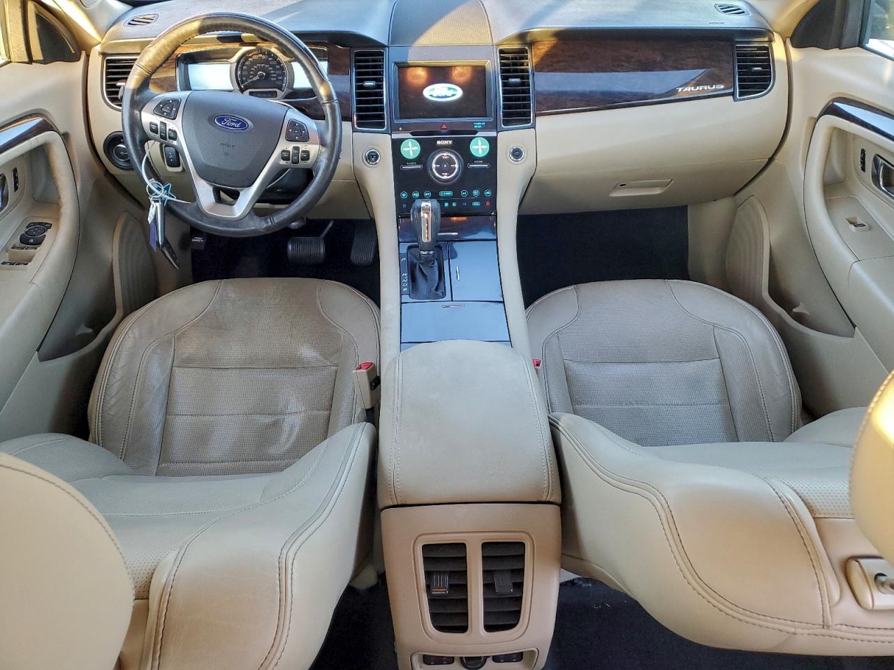 2016 FORD TAURUS LIMITED photo 8