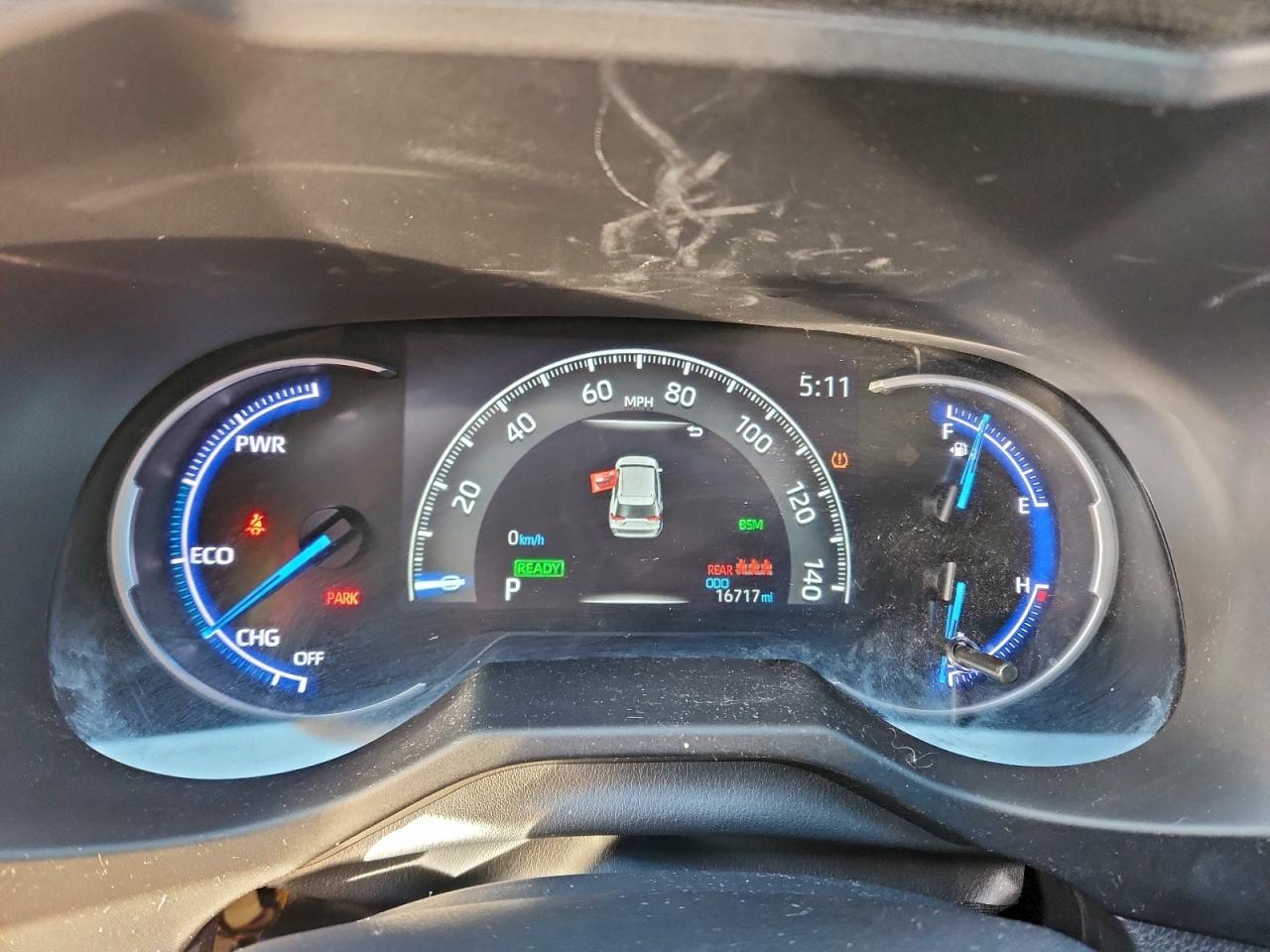 2024 TOYOTA RAV4 SE photo 17
