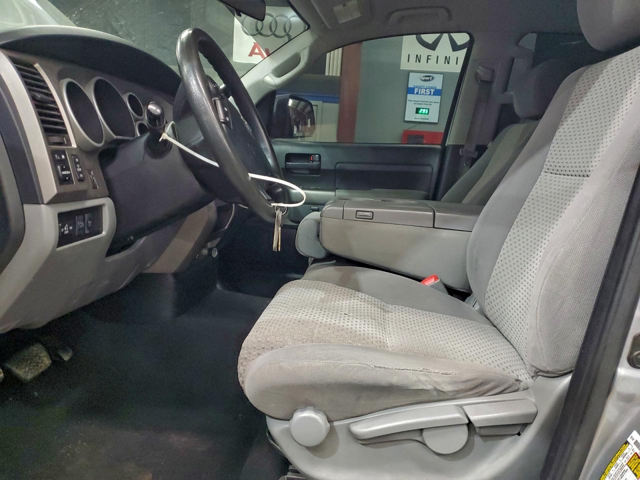 2013 TOYOTA TUNDRA DOUBLE CAB SR5 photo 7